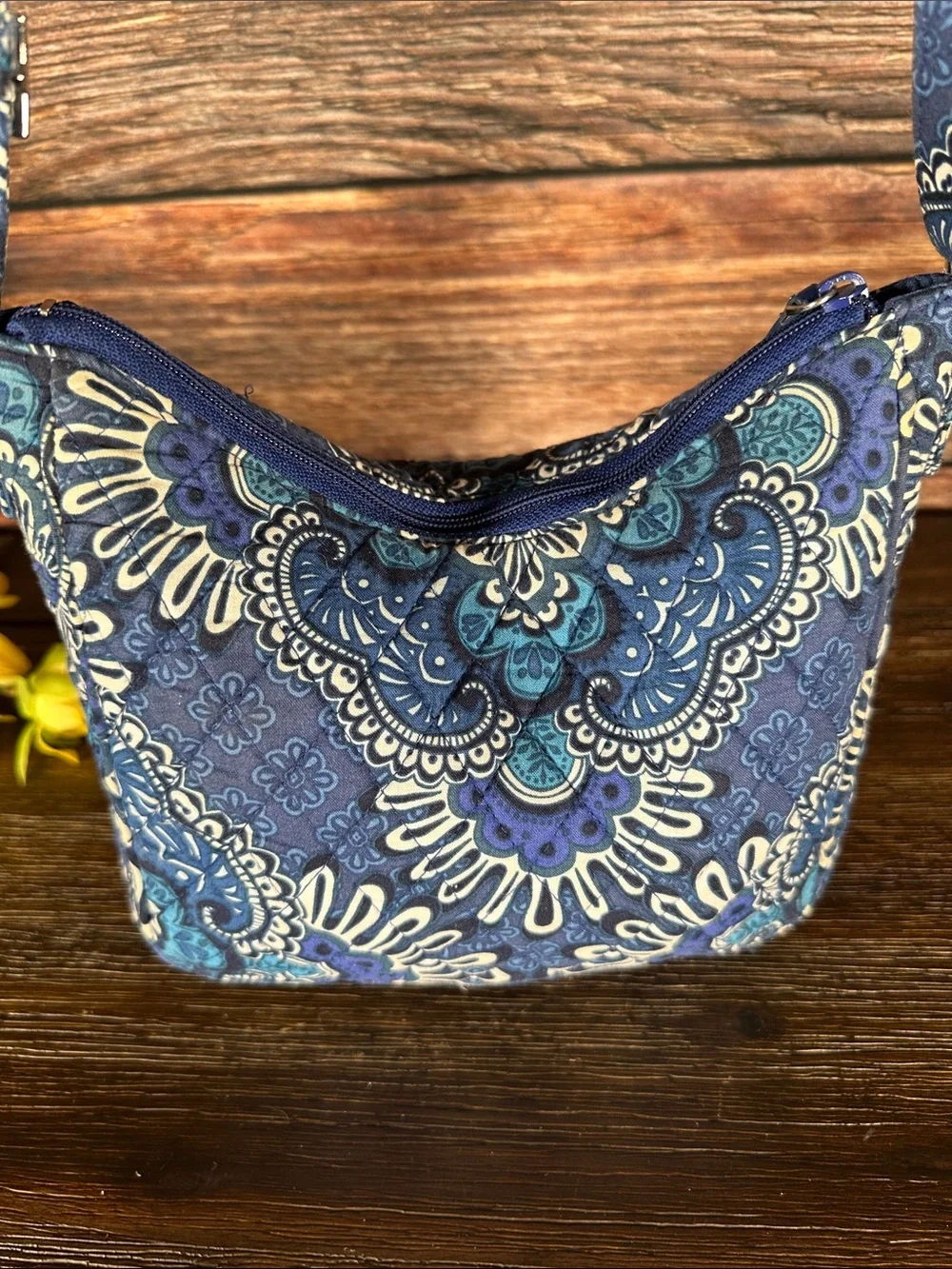Vera Bradley Blue Paisley Crossbody Shoulder Bag!